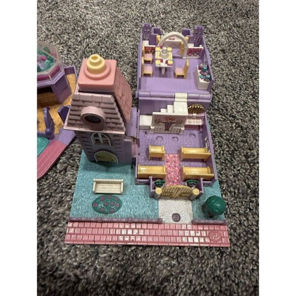 Vintage Polly Pocket Church And Mansion *no People* - Picture 4 of 5